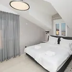 - Teranea Hvar Bed & Breakfast