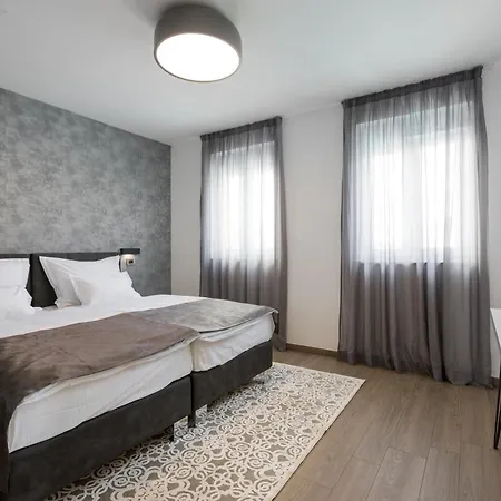 - Teranea Hvar 住宿加早餐酒店 4*