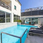 - Teranea Hvar B&B 4*