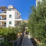 - Teranea Hvar