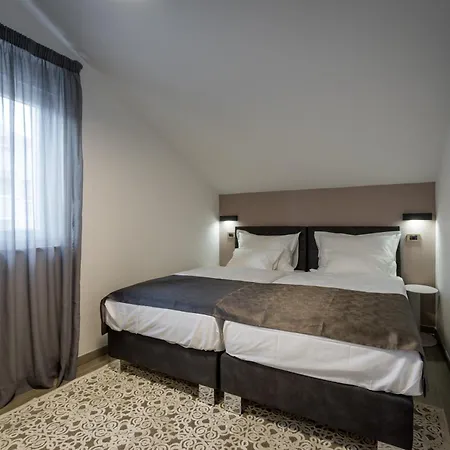 - Teranea Hvar 4* 흐바르