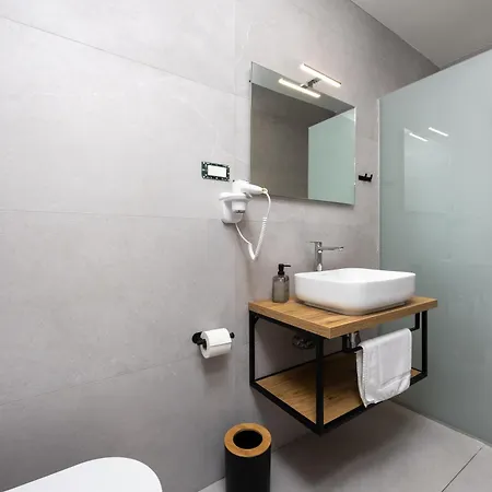- Teranea Hvar Hotel 4*