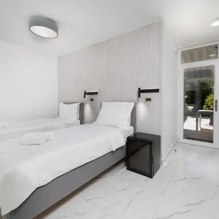 - Teranea Hvar Couette-café Hvar Town