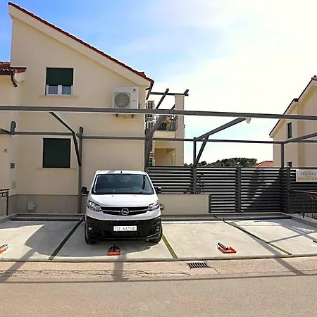 - Teranea Hvar Готель типу 
