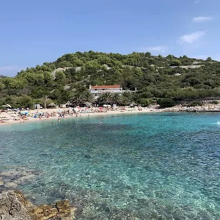 Bed & Breakfast - Teranea Hvar 4*