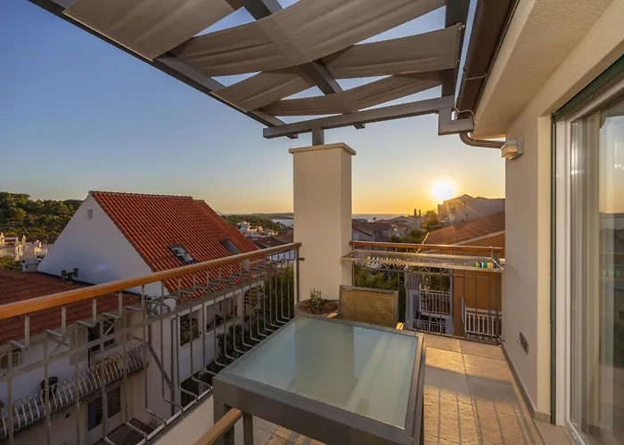 - Teranea Hvar Bed & Breakfast Hvar Town