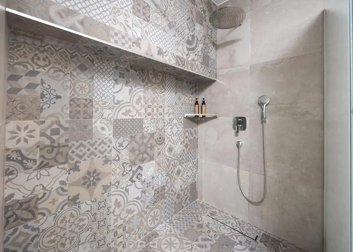 Bed & Breakfast - Teranea Hvar 4*