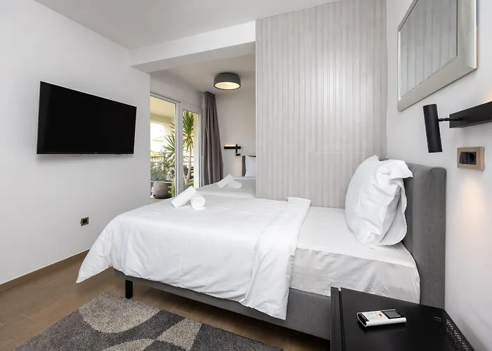 - Teranea Hvar 4* Hvar Town