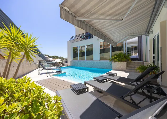 ベッド・アンド・ブレックファスト - Teranea Hvar 4*