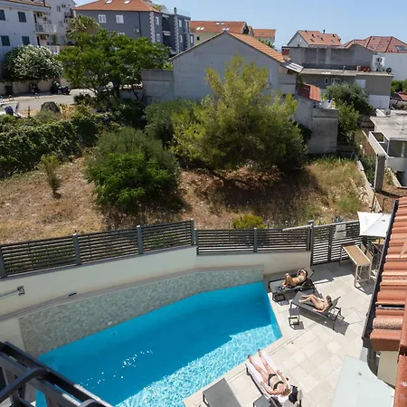 - Teranea Hvar 4* Hvar Town